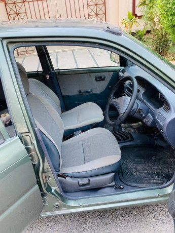 daihatsu-cuore-2011-big-2