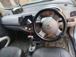nissan-march-2006