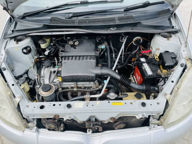 vitz-1999-model-up-for-sale-big-3