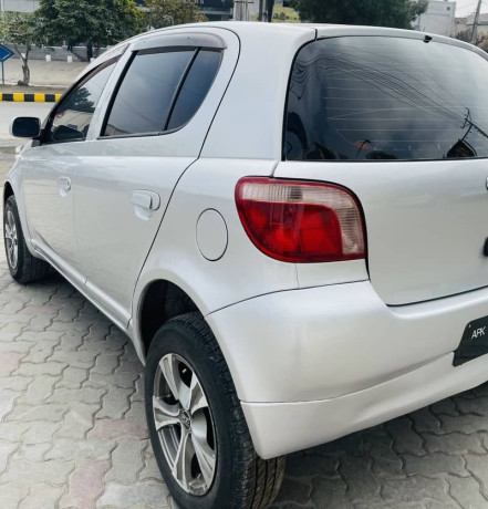vitz-1999-model-up-for-sale-big-5