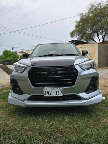 daihatsu-rocky-premium-202024-big-7