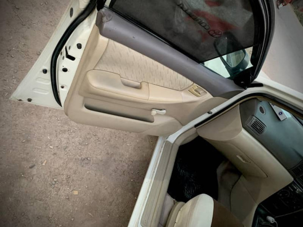 toyota-corolla-xli-2007-big-7