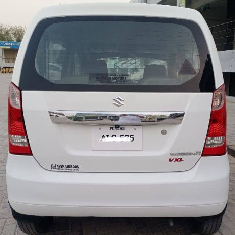 suzuki-wagon-r-2022-big-8