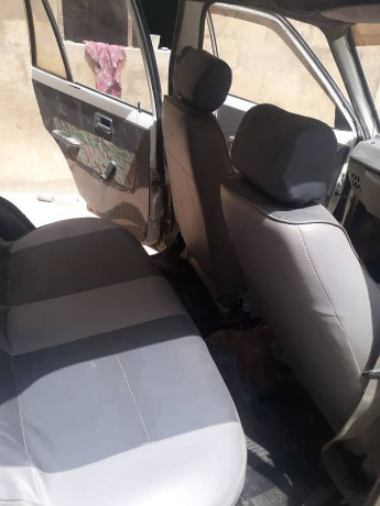 suzuki-mehran-vxr-20122012-20131220-big-15