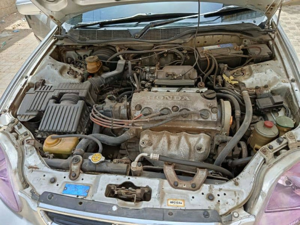 honda-civic-vti-oriel-1998-big-0