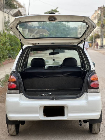 suzuki-alto-vxr-2007-big-9