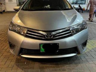 toyota-corolla-gli-2015