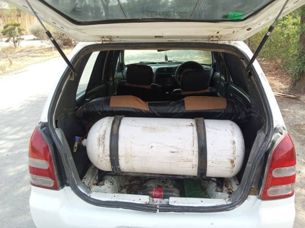 suzuki-alto-2005-big-5