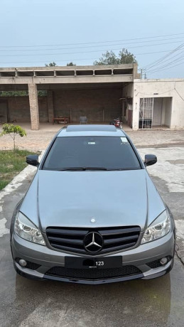mercedes-c-class-2008-big-4