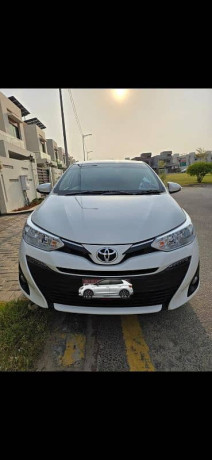 toyota-yaris-2022-big-0
