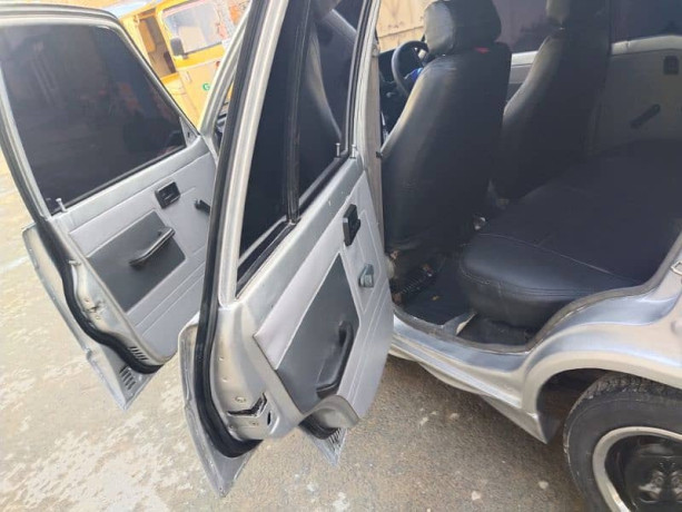 suzuki-mehran-vx-2006-big-7