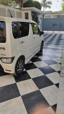 suzuki-wagon-r-custom-zx-2022-big-3
