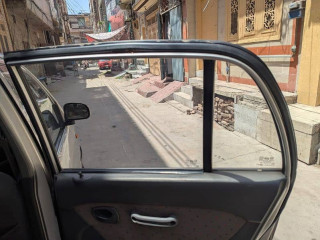 hyundai-santro-2005