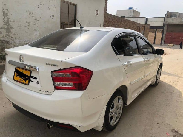 honda-city-ivtec-2019-automatic-guniene-condition-big-2