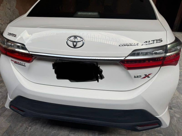 toyota-corolla-altis-16x-2022-big-3
