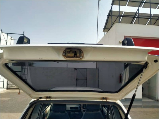 suzuki-mehran-vxr-2017-big-14
