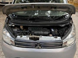 mitsubishi-ek-wagon-2014