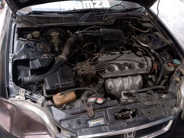 honda-civic-vti-1996-big-6