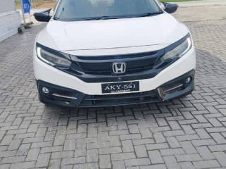 honda-civic-oriel-2018