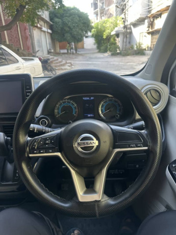 nissan-dayz-2021-big-8