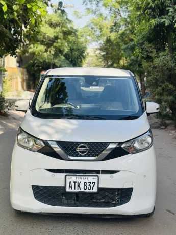 nissan-dayz-2021-big-0