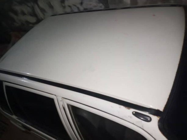 suzuki-mehran-vxr-2009-big-1