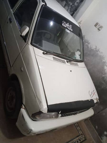 suzuki-mehran-vxr-2009-big-15