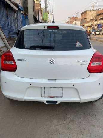 suzuki-swift-glx-cvt-big-1