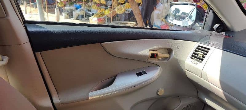 toyota-corolla-xli-2013-big-5
