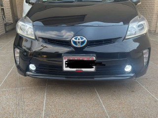 toyota-prius-2013