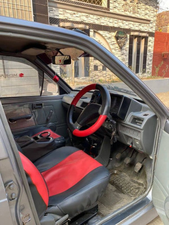 suzuki-mehran-vxr-2017-big-6