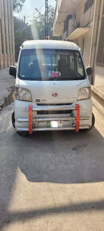daihatsu-hijet-2016-family-use-car-0300-8836855-big-0