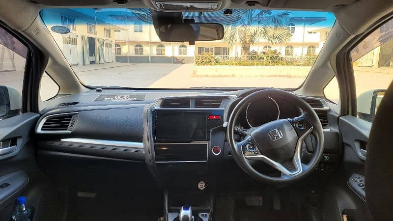 honda-fit-2017-big-5