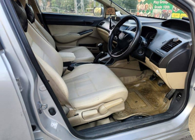 honda-civic-vti-oriel-2007-big-2