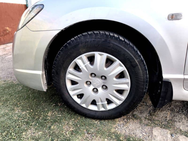 honda-civic-vti-oriel-2007-big-12