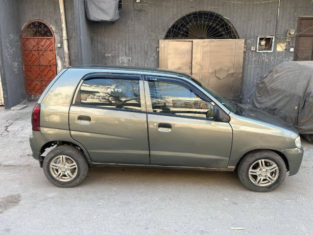 suzuki-alto-2009-big-0