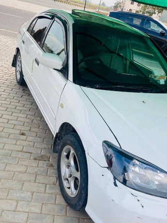 honda-civic-vti-oriel-2004-big-3