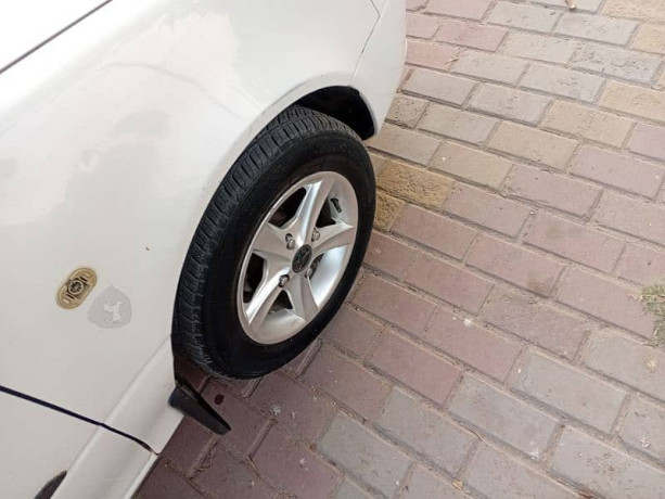 suzuki-cultus-vxr-2013-genuine-big-7