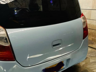 suzuki-alto-2010