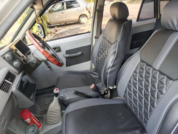 suzuki-mehran-vx-2010-big-7