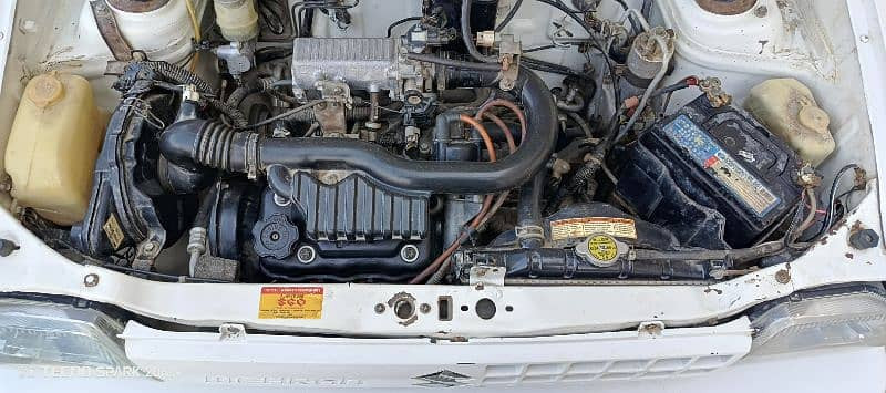 suzuki-mehran-vx-2017-big-5