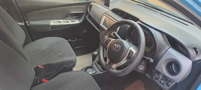 toyota-vitz-2014-big-2