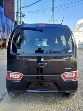 suzuki-wagonr-hybrid-big-9