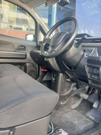 suzuki-wagonr-hybrid-big-6