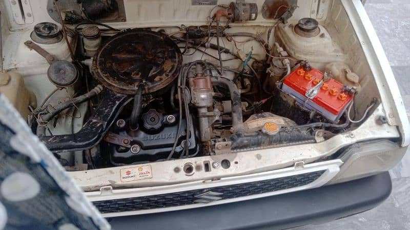 suzuki-mehran-vx-2010-big-5