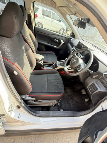 toyota-raize-z-package-2020-big-7