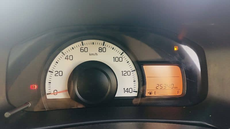suzuki-alto-2023-big-9