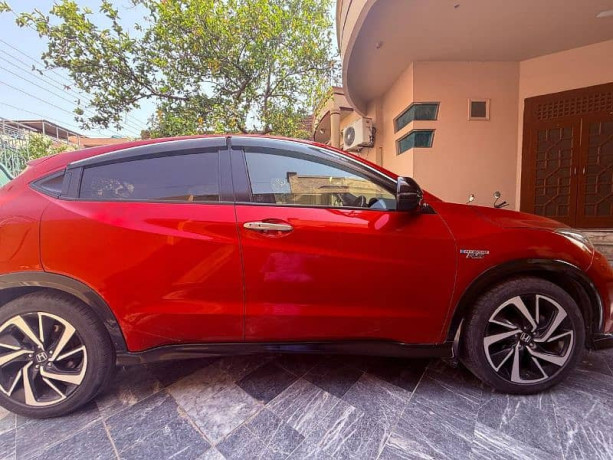 honda-vezel-2016-modal-big-5