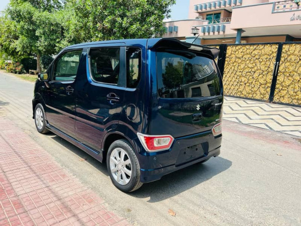 wagon-r-hybrid-fz-202125-big-8
