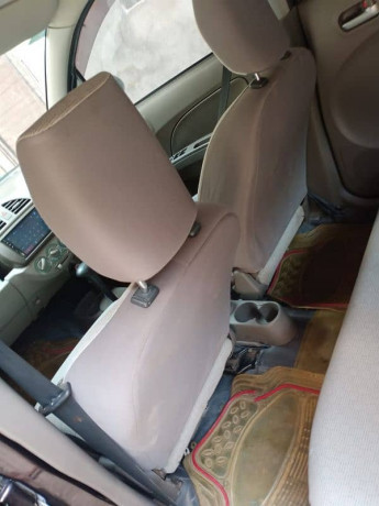 suzuki-alto-2013-big-17